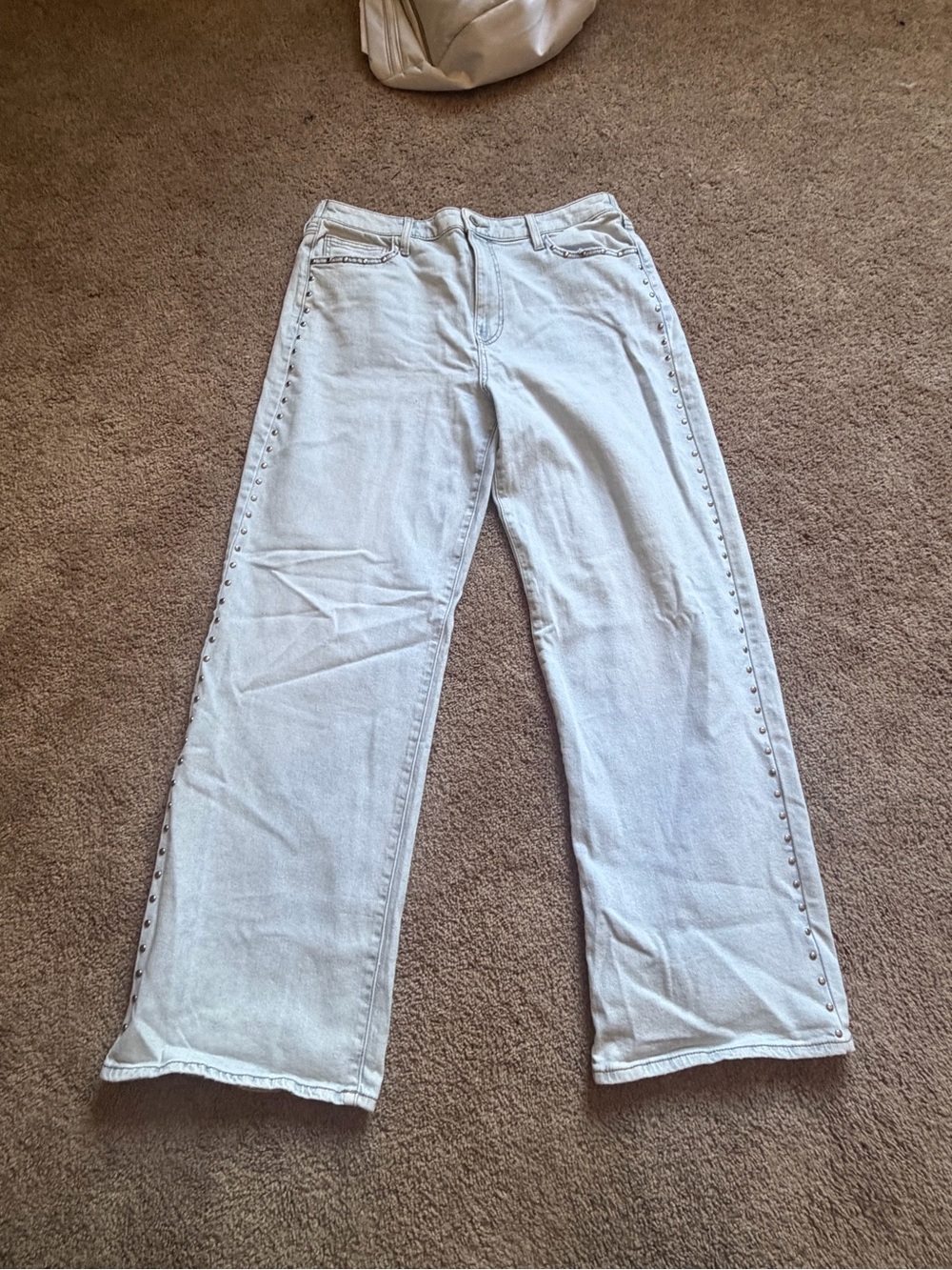 No Boundaries Light Wash Wide Leg Jeans with Side Studs